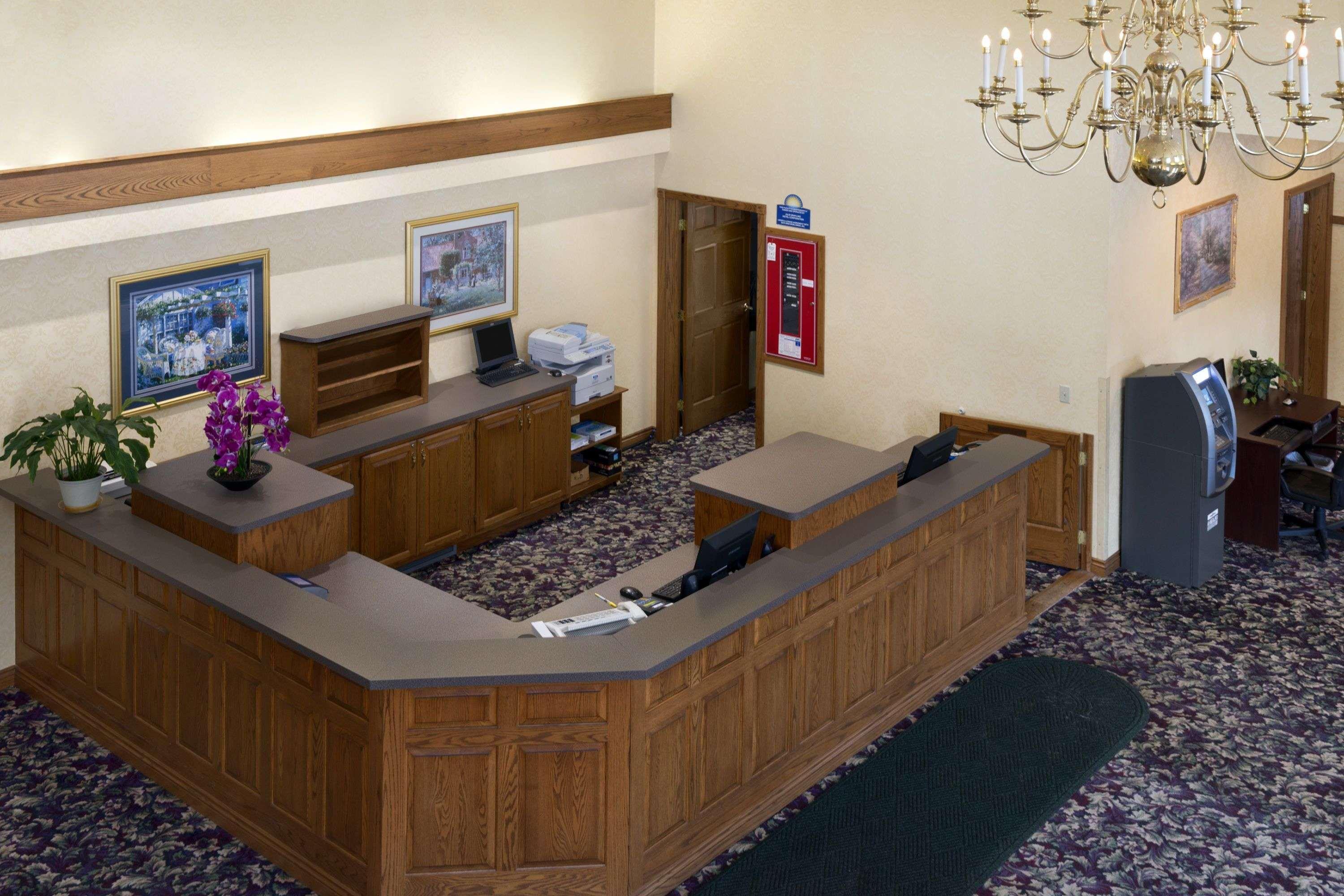 Days Inn By Wyndham Grayling Eksteriør bilde