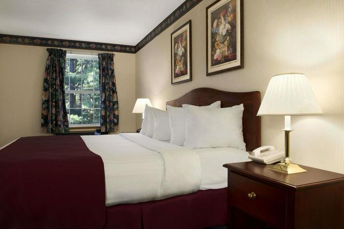 Days Inn By Wyndham Grayling Eksteriør bilde